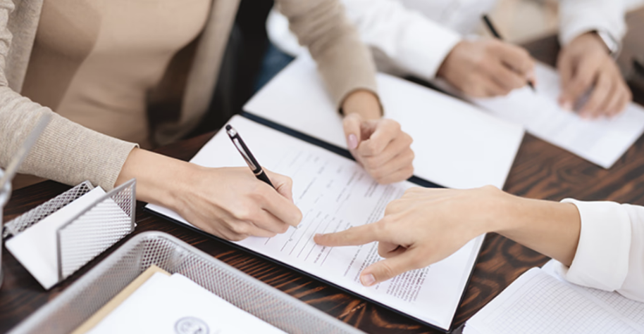 Common mistakes foreigners make when buying property in Italy — and how structured consultancy helps avoid them