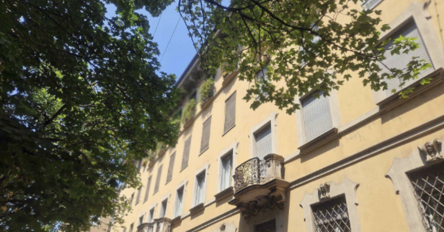 Complete Guide to Annual Rentals in Italy (2025): How it Works, Documents, Contracts, and Mistakes Brazilians Should Avoid